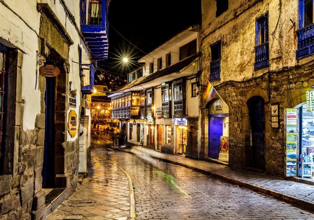 Read more about the article The 5 Best Multi-Day Hikes To Do From Cusco